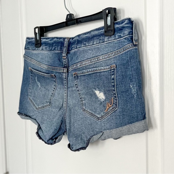 Express Distressed Denim Jean Shorts - Light Wash - Picture 5 of 9